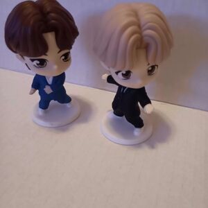 BTS McDonalds Toys TinyTAN K-Pop band Figures Jung Kook and V. Throwback Edition